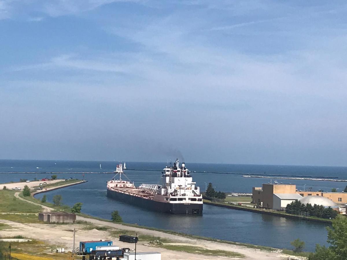 Ariel Broadway 4* Lorain